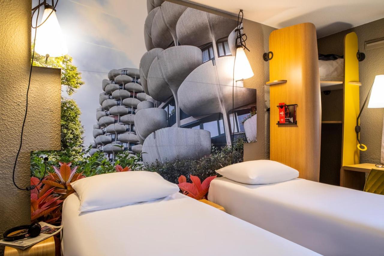 فندق Ibis Paris كْرُتييّ المظهر الخارجي الصورة