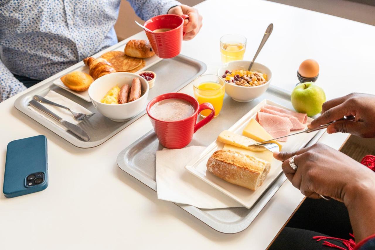 فندق Ibis Paris كْرُتييّ المظهر الخارجي الصورة