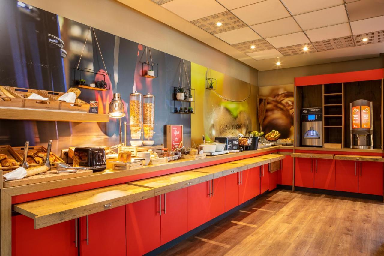 فندق Ibis Paris كْرُتييّ المظهر الخارجي الصورة