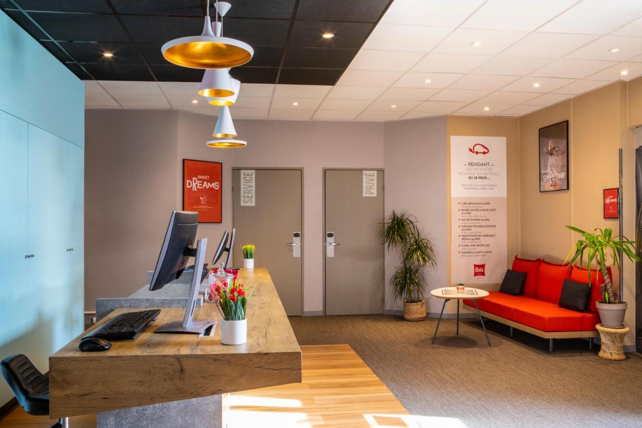فندق Ibis Paris كْرُتييّ المظهر الخارجي الصورة