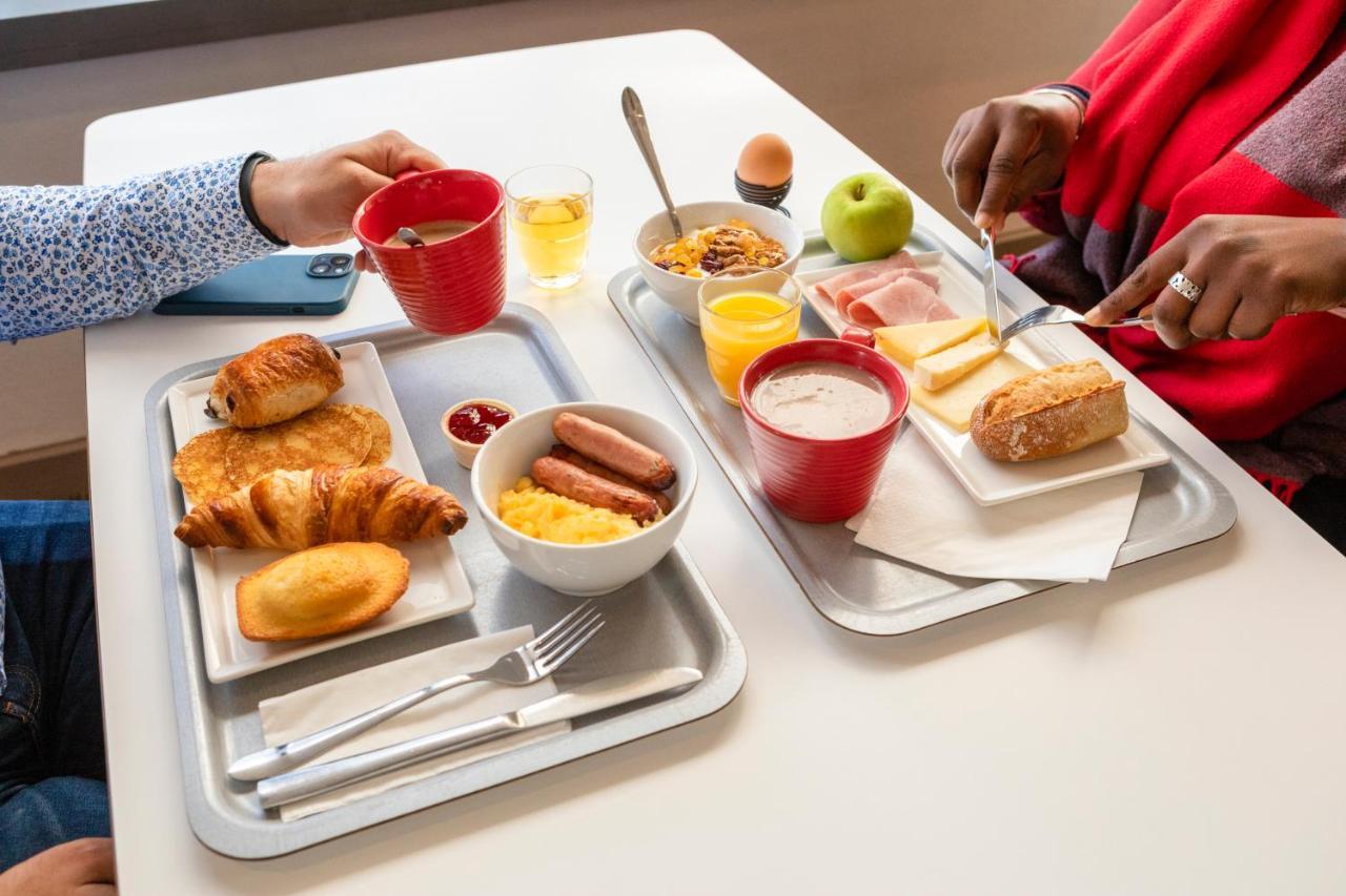 فندق Ibis Paris كْرُتييّ المظهر الخارجي الصورة