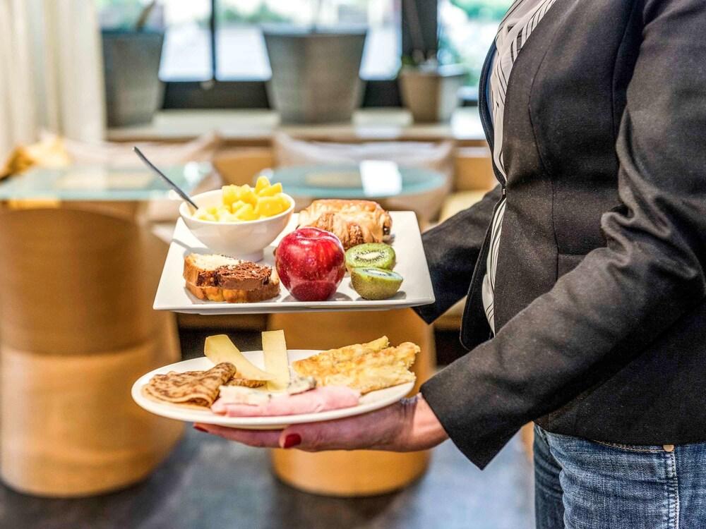 فندق Ibis Paris كْرُتييّ المظهر الخارجي الصورة