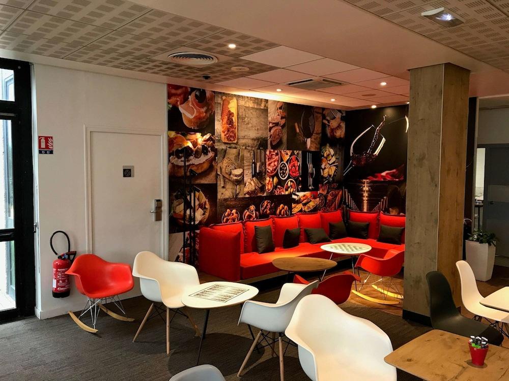 فندق Ibis Paris كْرُتييّ المظهر الخارجي الصورة