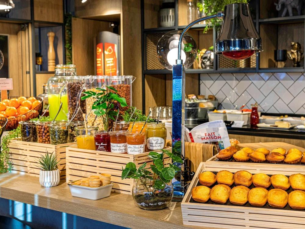 فندق Ibis Paris كْرُتييّ المظهر الخارجي الصورة