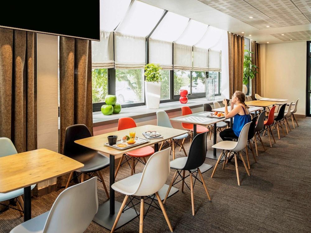 فندق Ibis Paris كْرُتييّ المظهر الخارجي الصورة