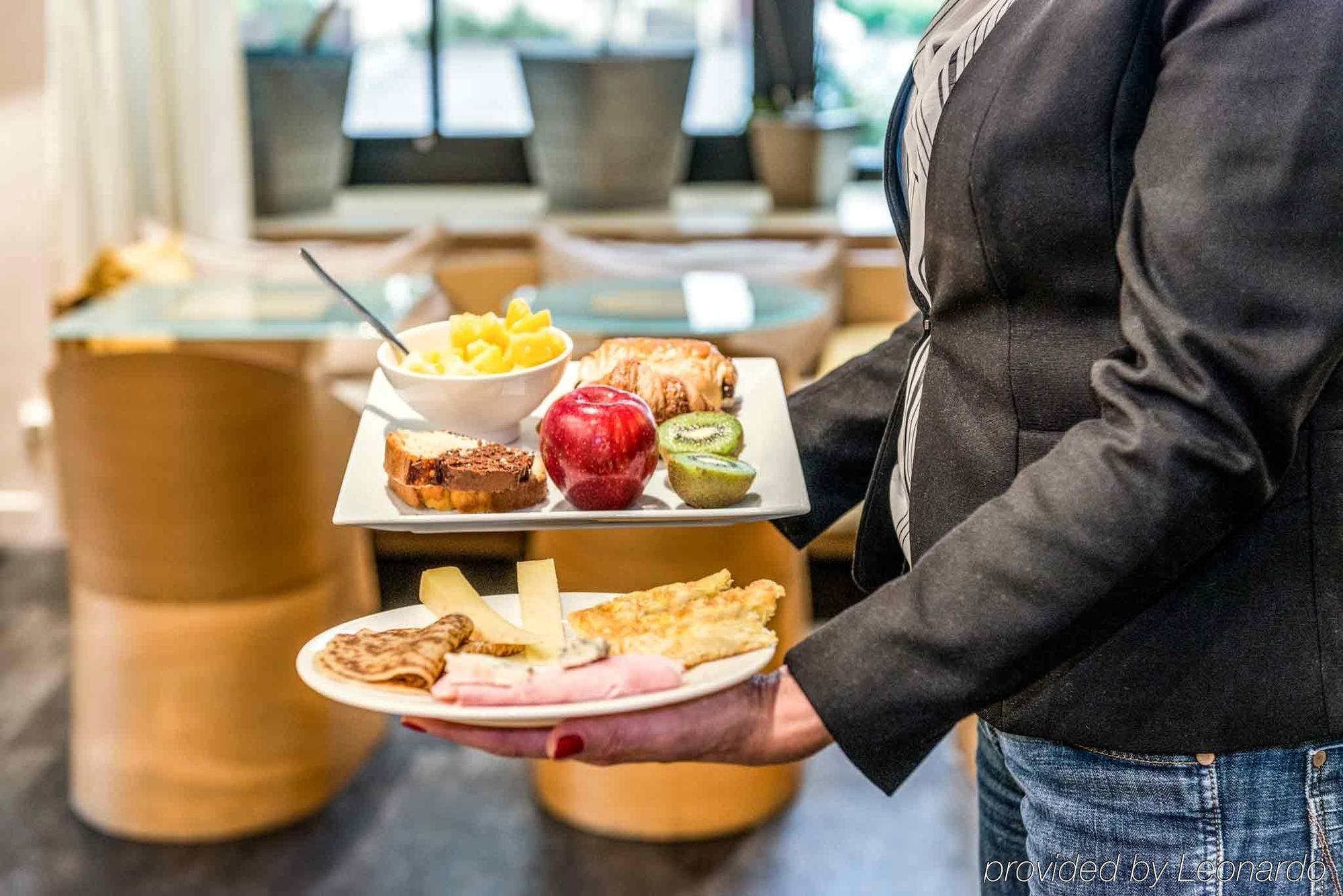 فندق Ibis Paris كْرُتييّ المظهر الخارجي الصورة