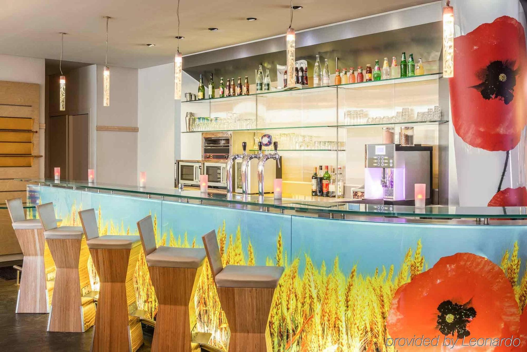 فندق Ibis Paris كْرُتييّ المظهر الخارجي الصورة